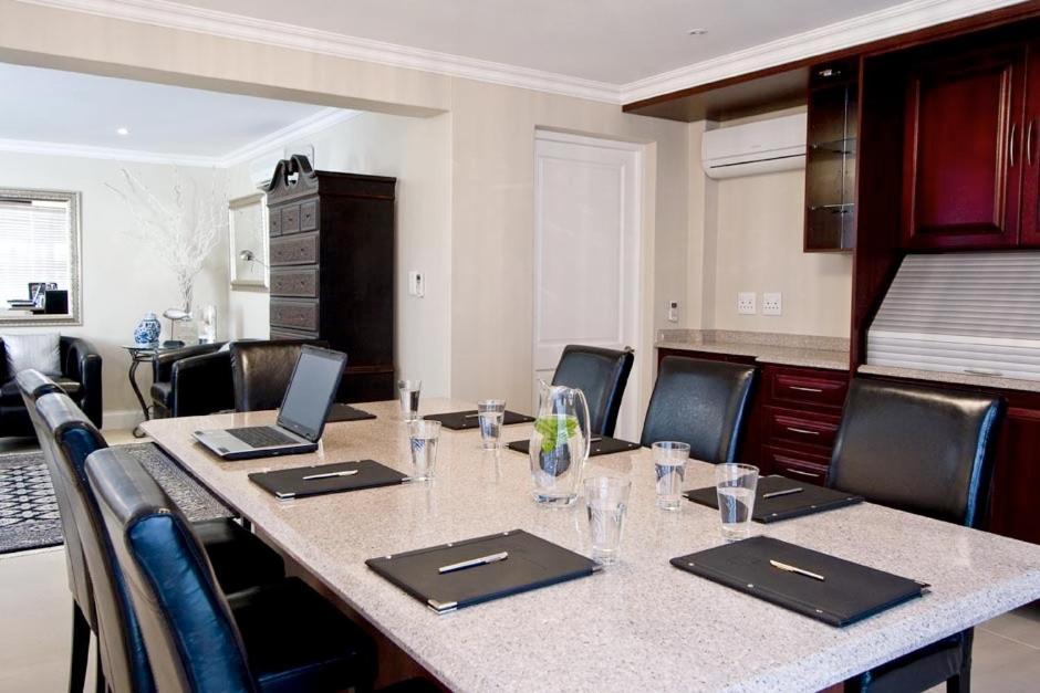 Forest Manor Boutique Guesthouse Umhlanga Rocks Dış mekan fotoğraf