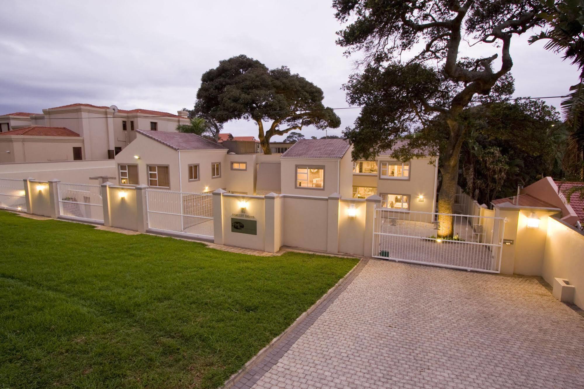 Forest Manor Boutique Guesthouse Umhlanga Rocks Dış mekan fotoğraf